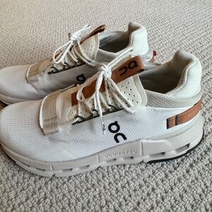 On Cloud Cloudnova 2 Beige